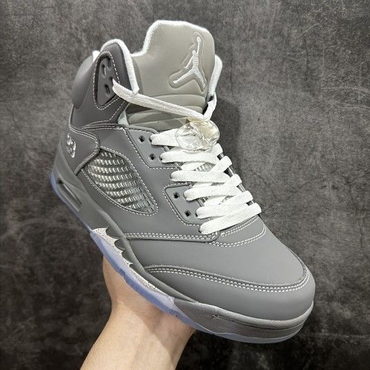 J 5 Retro 'Wolf Grey'