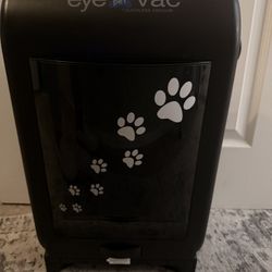 EyeVac Pet Touchless Vacuum
