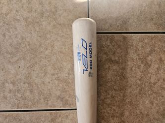 Baseball bat 32 inches