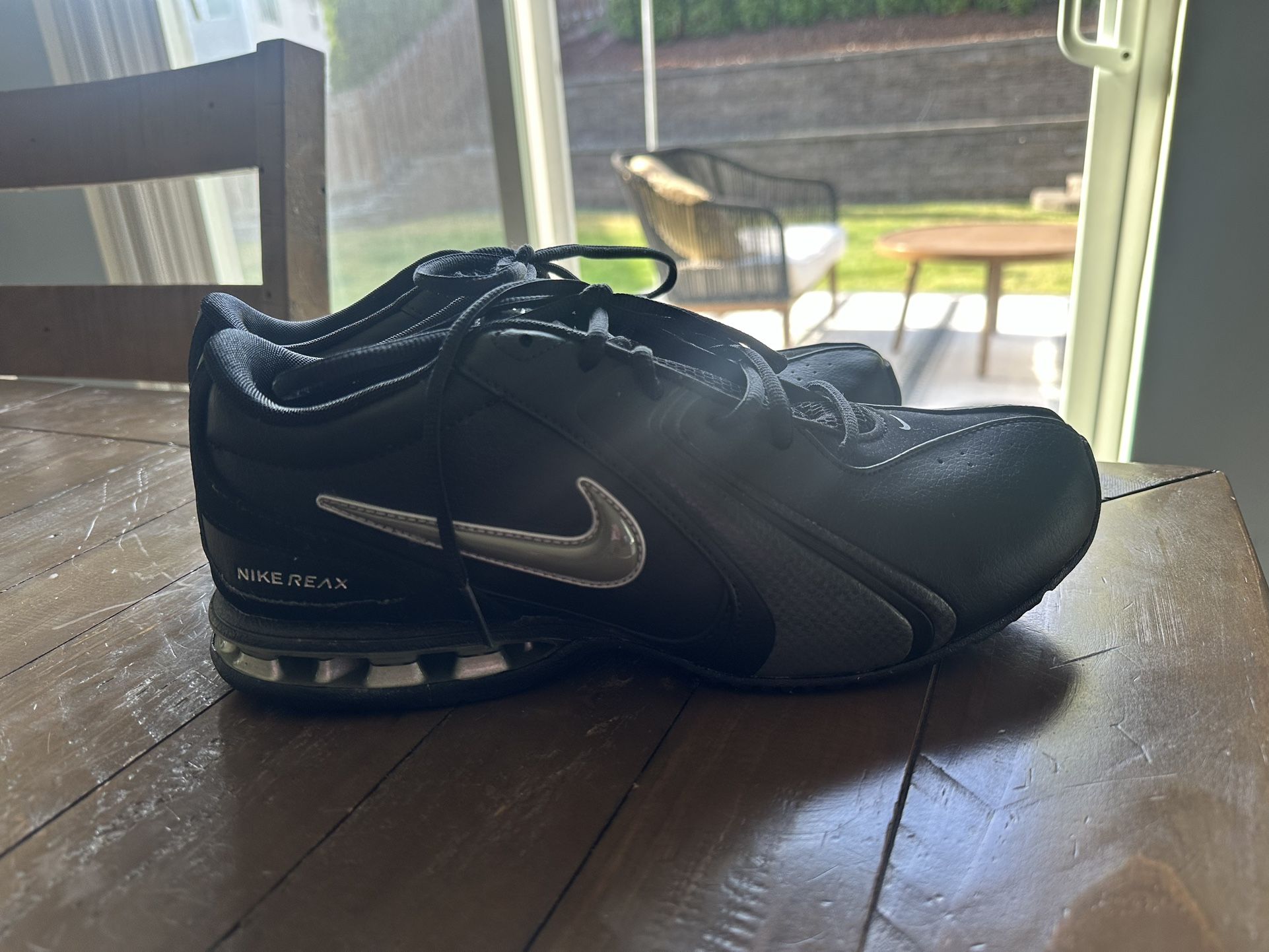 Men’s Nike Size 9.5