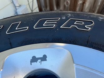 2014 Wrangler OEM wheels