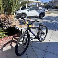 Throne Goon 29 black oil slick  