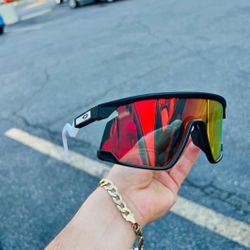 Oakley Bxtr