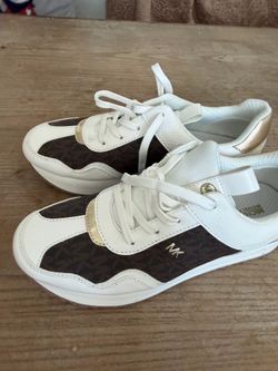 Micheal Kors shoes