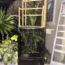 Bird cage w playstand 