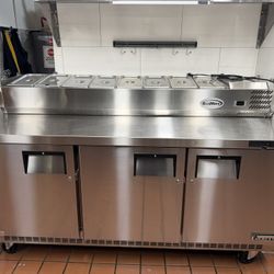 UNDERCOUNTER REFRIGERATOR