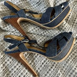 Adorable Denim Heels!!! Size 6.5