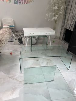 GLASS COFFEE TABLES & end tables