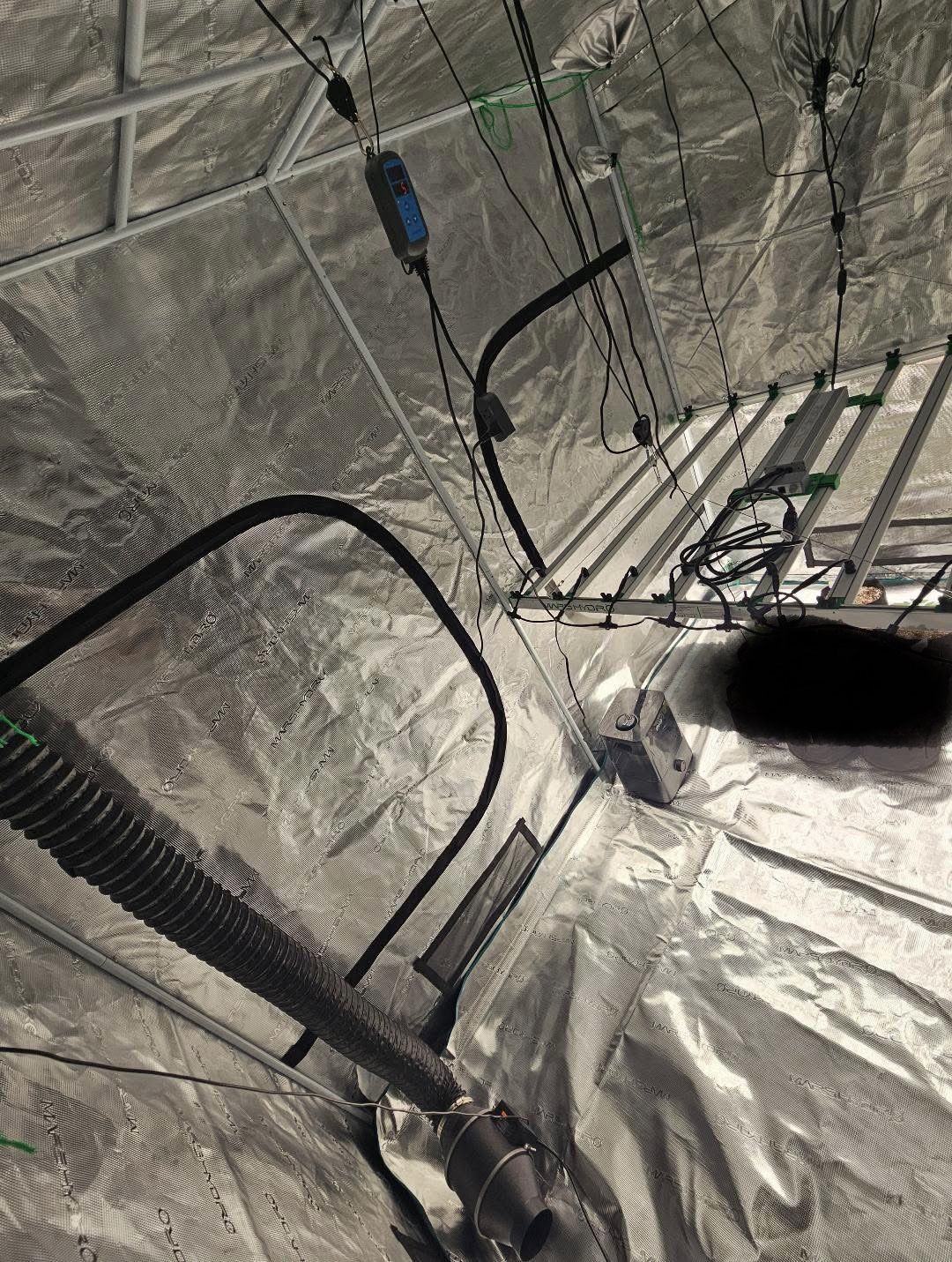 Mars Hydro FC-8000 800Watt Grow Setup (no tent, Only Equipment At An Unbeatable Price)