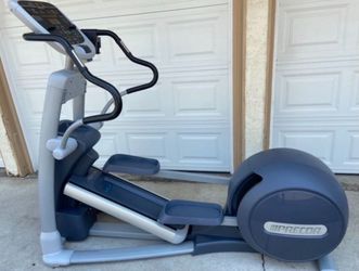 PRECOR EFX 833 elliptical