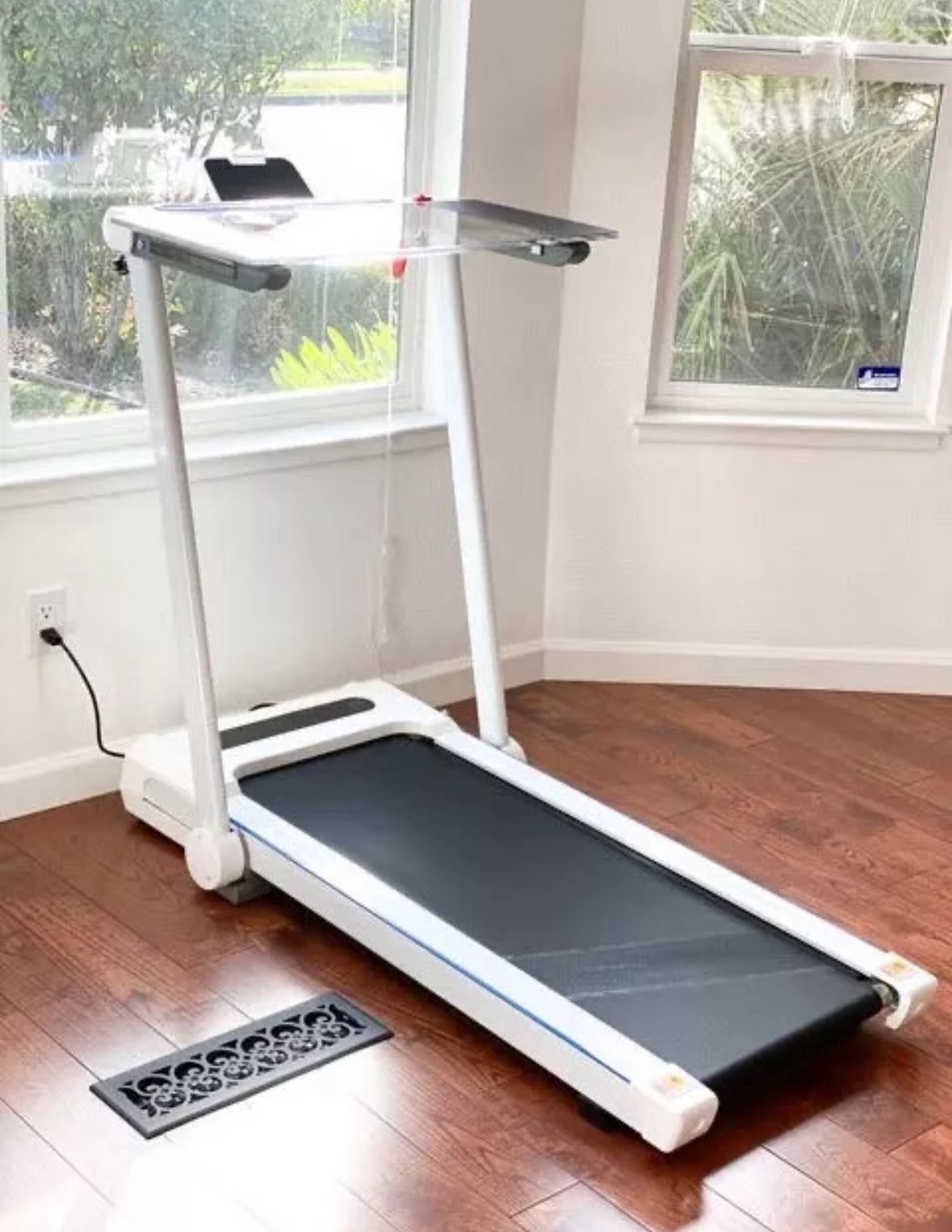 GoPlus 3-in-1 Folding Treadmill with Desk Attachment – Lightly Used