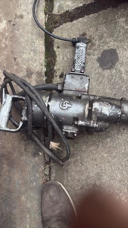 Electric impact gun needs plug