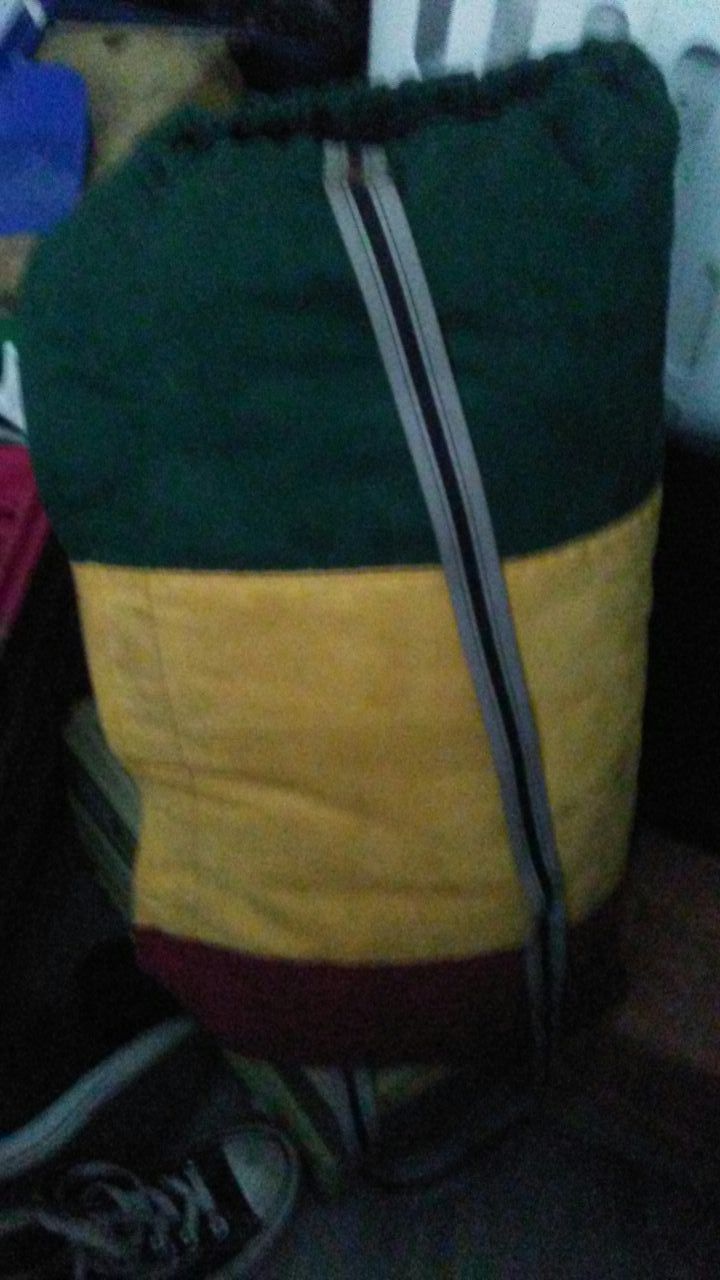 Peace Blues Zipperd Bong Bag