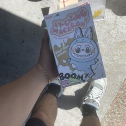 Macaron Labubu 