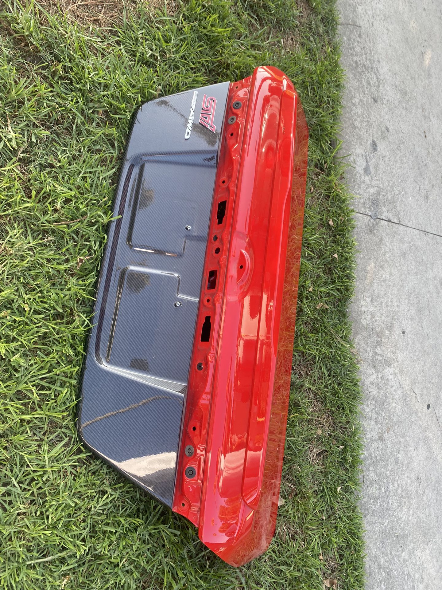 Subaru Truck Lid