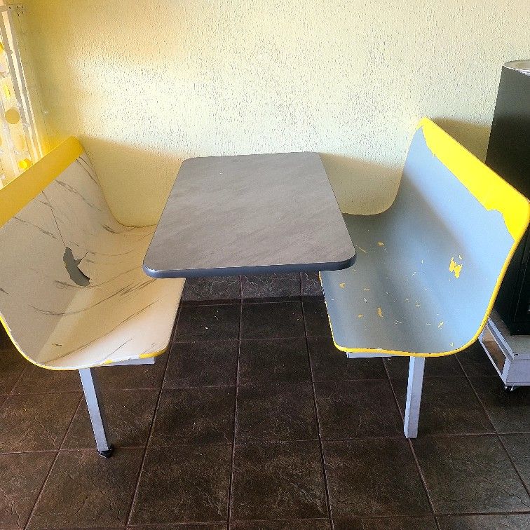 Restaurant Style Dining Booth