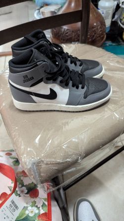 Jordan size 5y