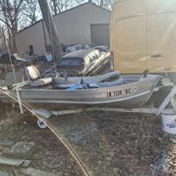 Aluminum boat With trailer