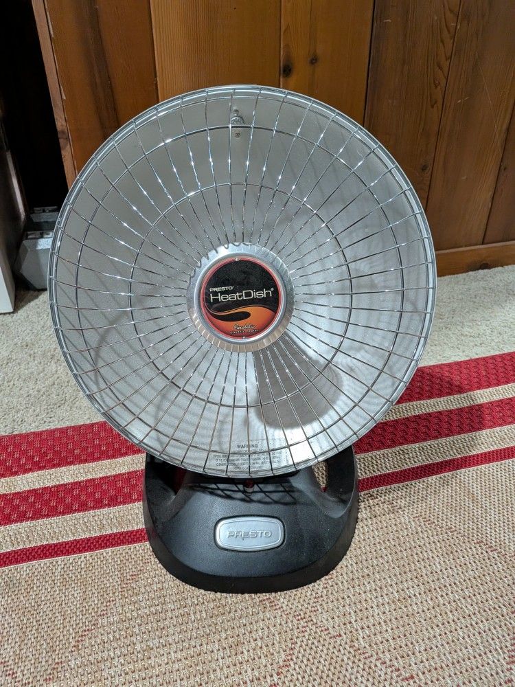 Presto Heat Dish Parabolic Electric Heater (Model 0792601) - Very Good Condition 