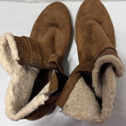 Women’s Brown Shearling Lined Cozy Ankle Boots