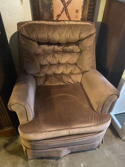 Rocking chair swivels