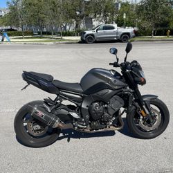 2013 Yamaha FZ8