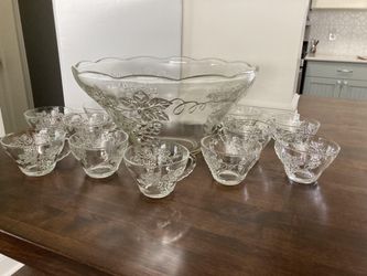 Vintage Anchor Punch Bowl With 11 Matching Cups