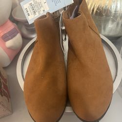 Girls Suede Boots Size 1 