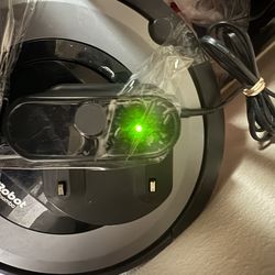 IROBOT vacuum e6 Model