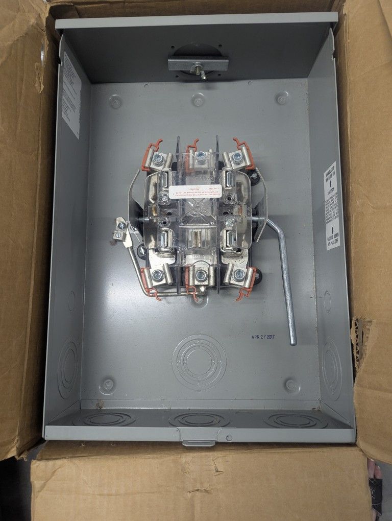 SIEMENS OEM Block AssyTalon Metering
Siemens 40405-025 5-Jaw Ringless Meter Socket, 200A, 1 Position, Lever Bypass, Overhead/Underground