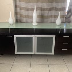 Mueble  De Comedor 77x20