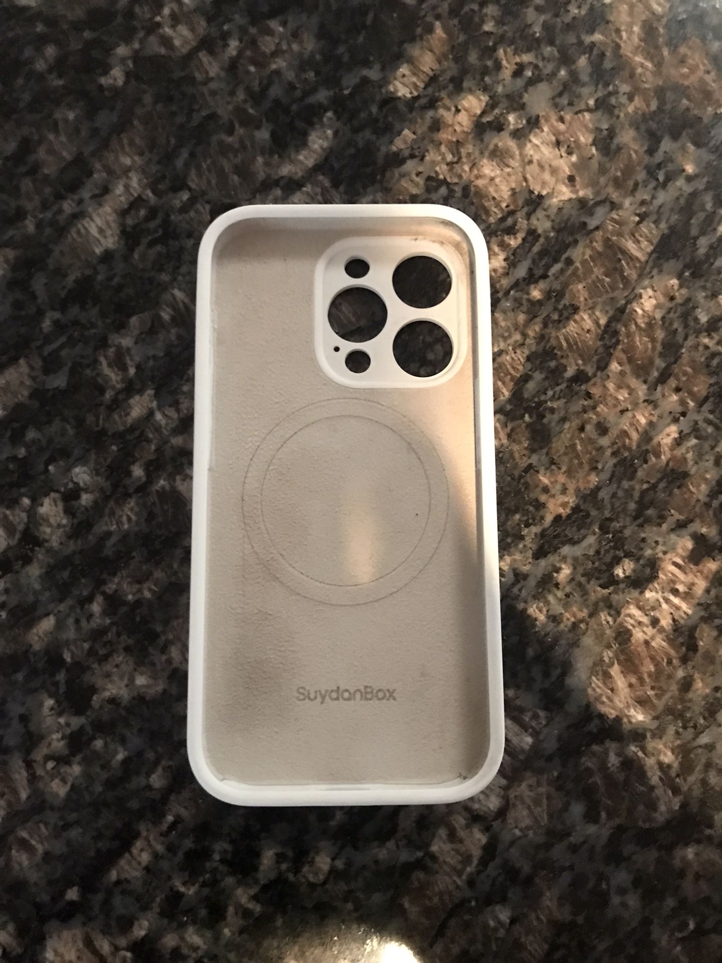 iPhone 13 Pro Case With MAGSAFE 