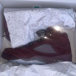 Jordan 5 Burgundy Size 12/13