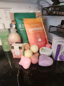 Free bath bomb, soap, salts bundle