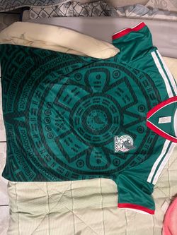 Size Large Mexico Jersey