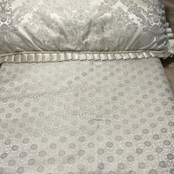 Gold Color King Size Bedspread/Shams