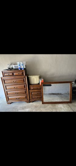 Dresser
