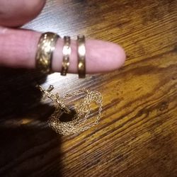 3 14k Gold Rings   11.18 Grams