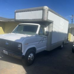 1988 Ford E-350