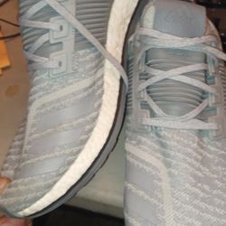 Adidas Men's Pure Boost Basketball Size 17