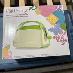 CuttleBug Embossing Machine 