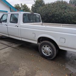 1997 F350 XL Crew Cab. 5.8 Gas Engine 