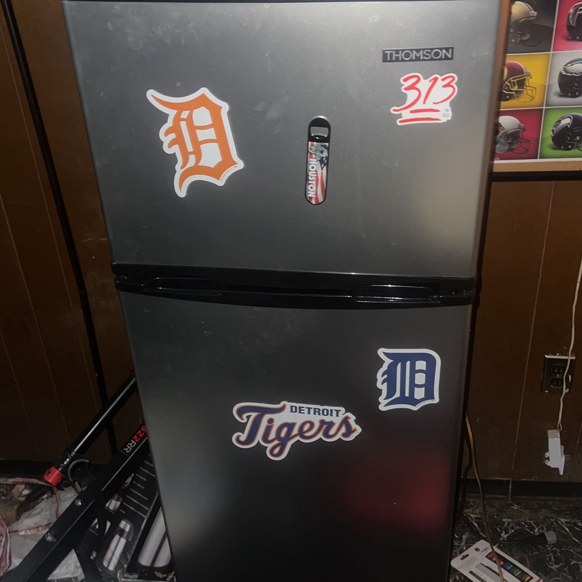 Mini Fridge 