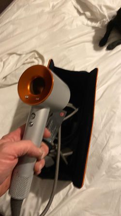 Dyson supersonic hairdryer