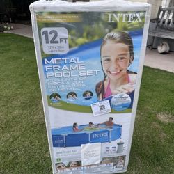Intex 12ft x 12ft x 30in Metal Frame Above-Ground Pool w/ Filter Pump – NEW