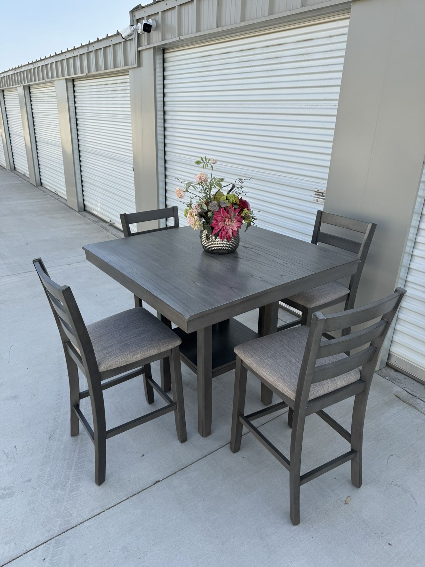 Dining Table Set