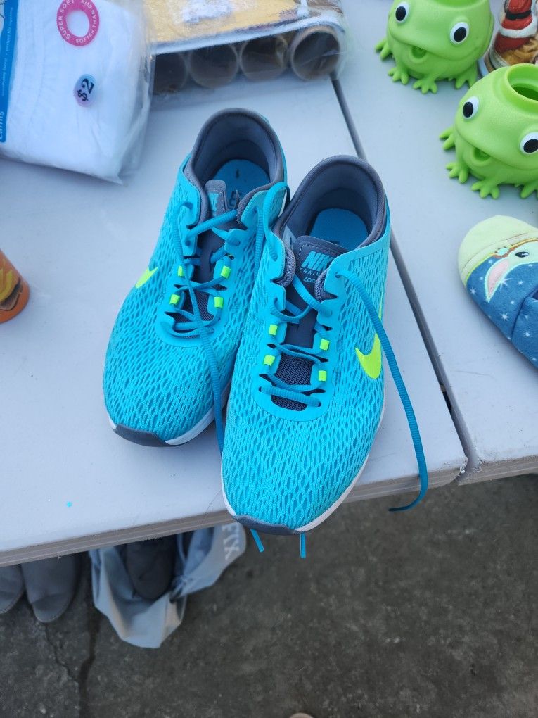 Like New Nike Size 7