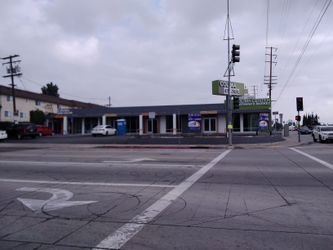 Retail building for lease in Whittier