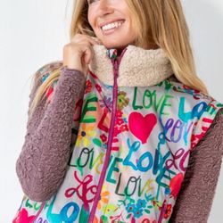 New Natural Life Sherpa Reversible Vest Size XL 