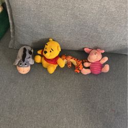 Winne The Pooh Plush Set 